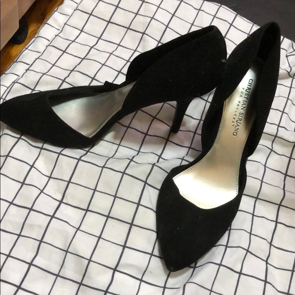 Christian Siriano black pointy heel